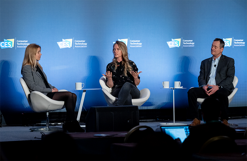 The Secret Behind the Wearable: How Mobile Apps Impact the Smart Device Ecosystem